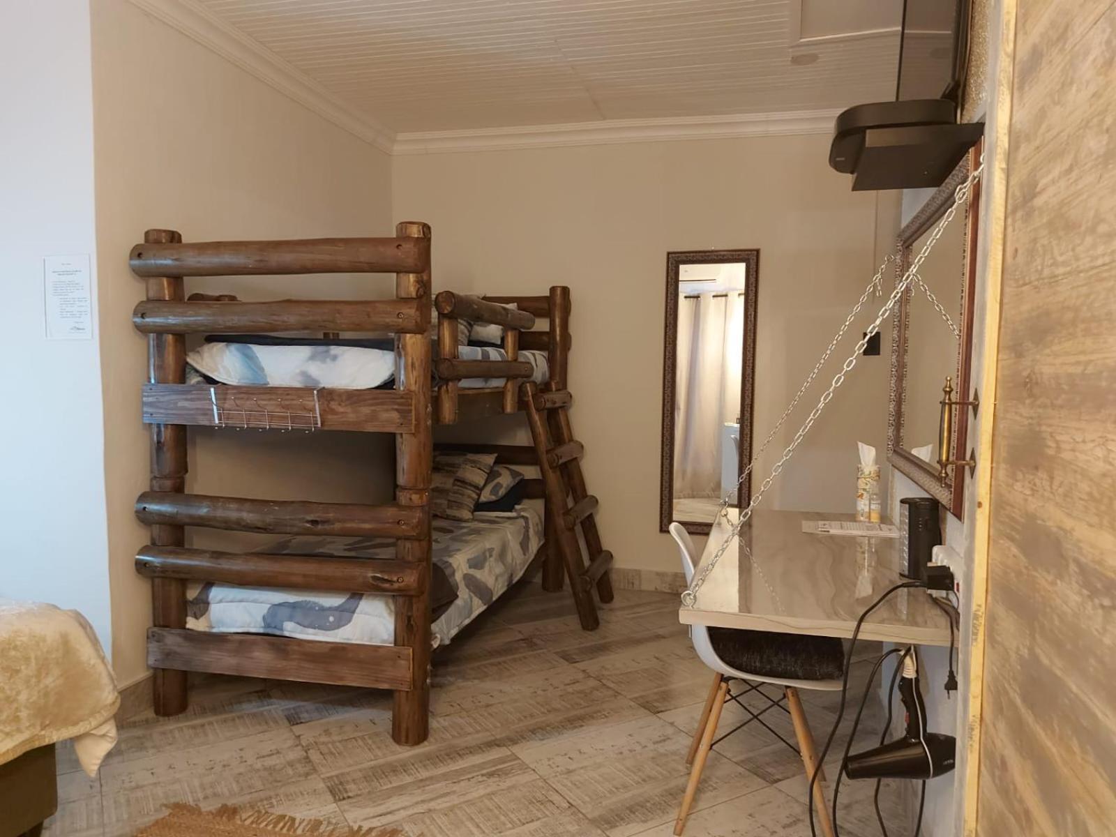 Villa Mariss Guesthouse Kraaifontein Екстериор снимка