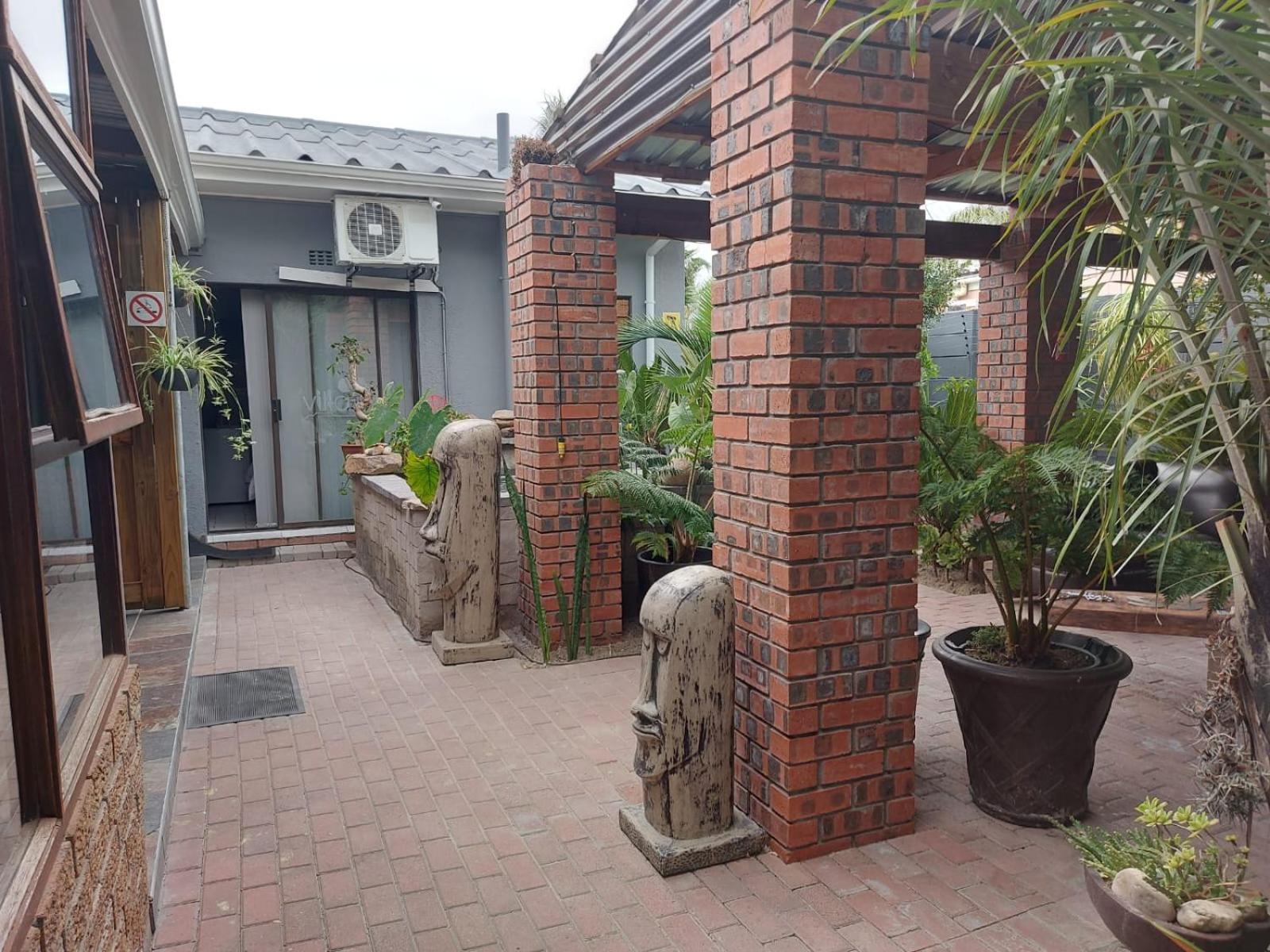 Villa Mariss Guesthouse Kraaifontein Екстериор снимка